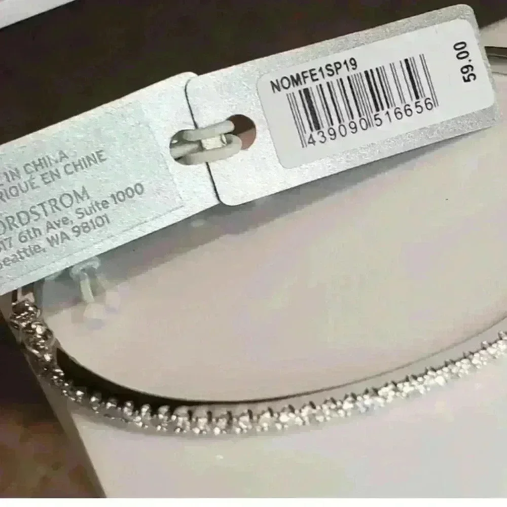 NWT Nordstrom Cubic Zirconia Bangle Bracelet - Picture 7 of 7